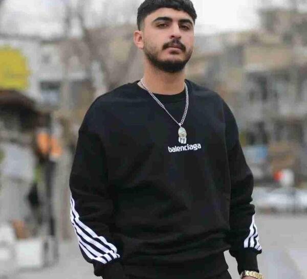عکس محمد امین کرمزاد