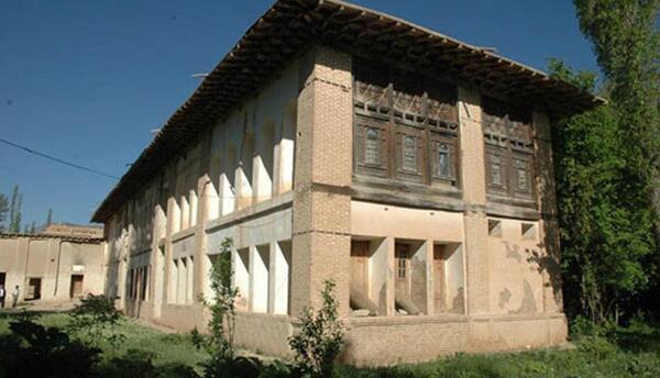عکس خانه ابراهیم گلستان
