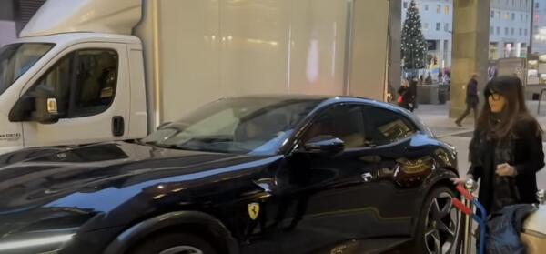 عکس ماشین زلاتان ابراهیموویچ