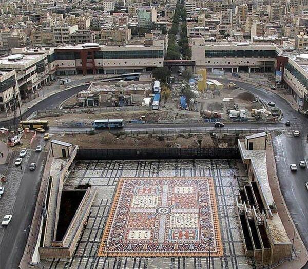 عکس هوایی از میدان ساعت تبریز