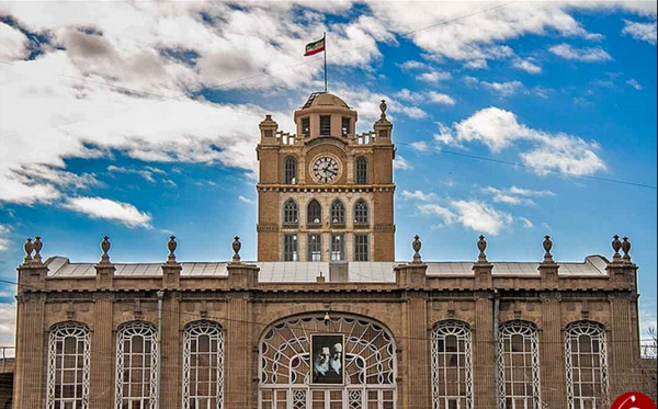 عکس هوایی از میدان ساعت تبریز