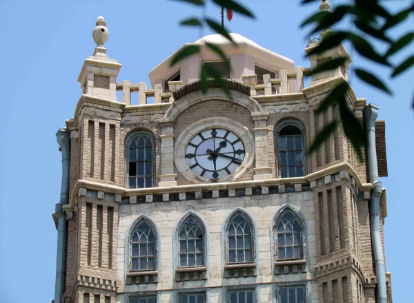 عکس هوایی از میدان ساعت تبریز