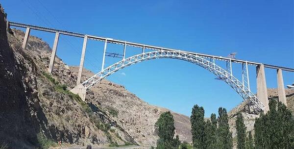 عکس هوایی از شهر خوی
