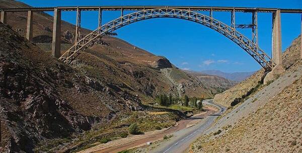 عکس هوایی از شهر خوی