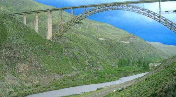 عکس هوایی از شهر خوی