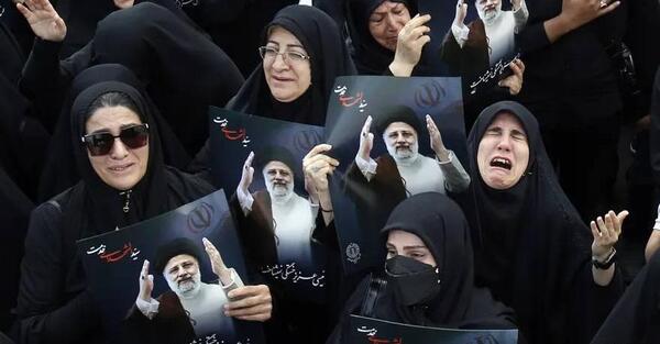 عکس اجساد سانحه هوایی رئیس جمهور