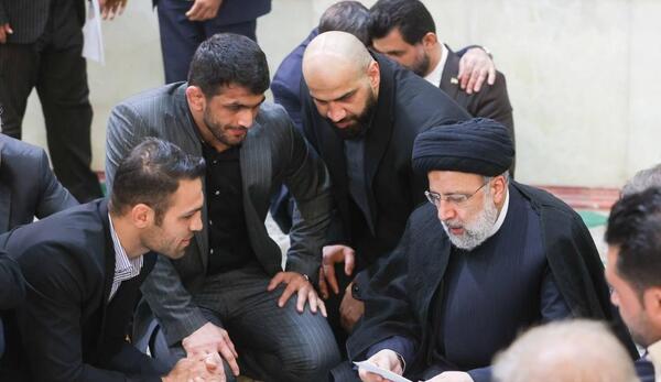 عکس شخصی حسن یزدانی