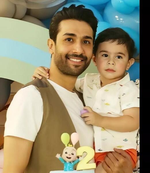 عکس های کودکی حسین مهری