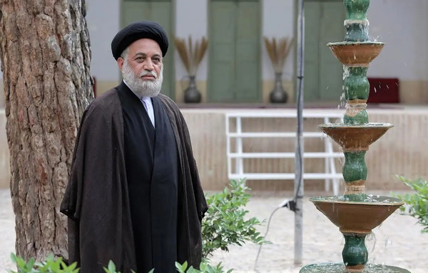عکس بیوگرافی محمدحسین لطیفی