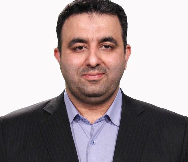 عکس دکتر حسین کریمی