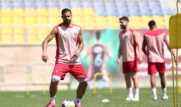 عکس محمدحسین کنعانی زادگان در پرسپولیس