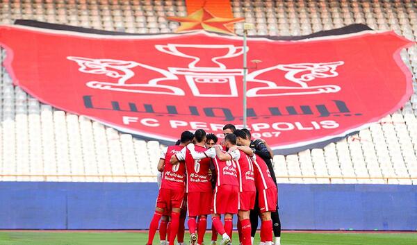 عکس امیر حسین صادقی فوتبال