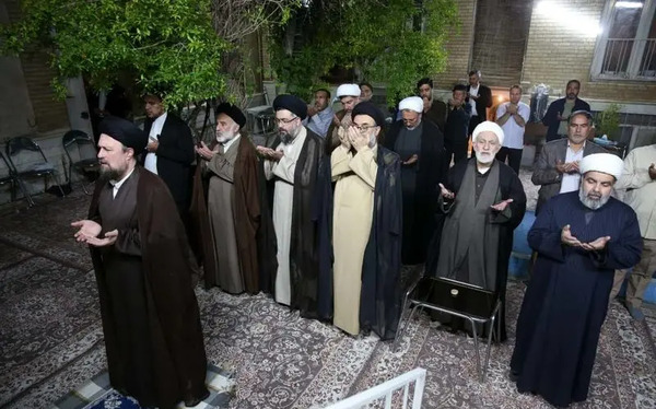 عکس سید حسین خمینی فرزند سید مصطفی