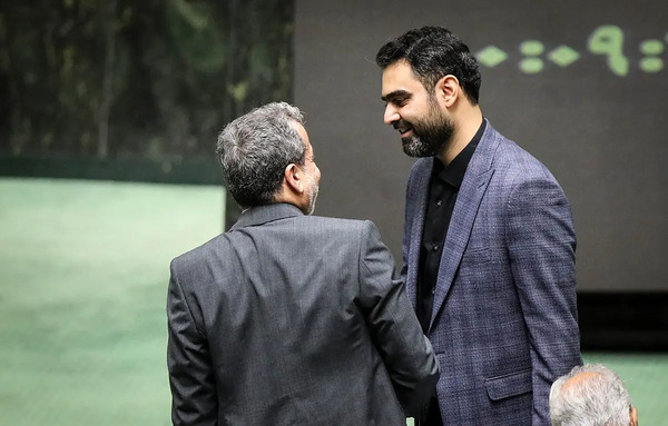 عکس امیر حسین ثابتی نماینده تهران