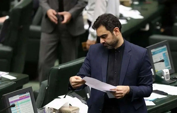 عکس امیر حسین ثابتی نماینده تهران