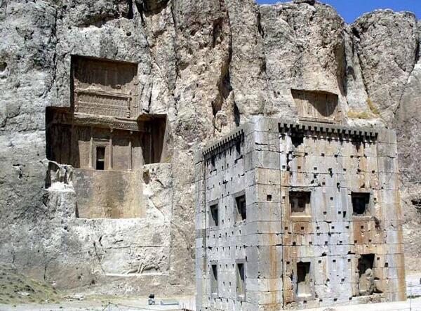 عکس حسین آباد نقش رستم