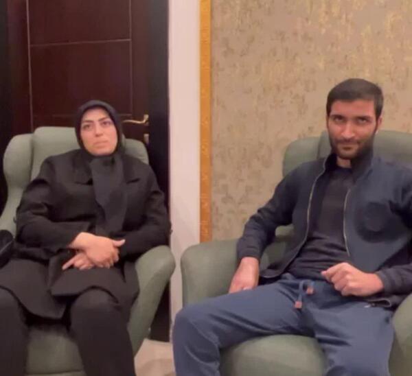 عکس دکتر حسین اکبری