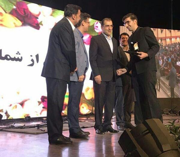 عکس دکتر حسین اکبری