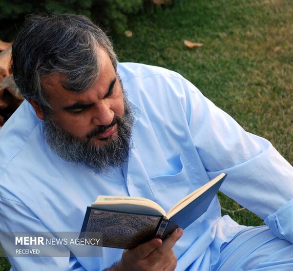 عکس حسن نصرالله در ایران