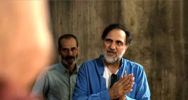 عکس حسن فتحی و خانواده اش