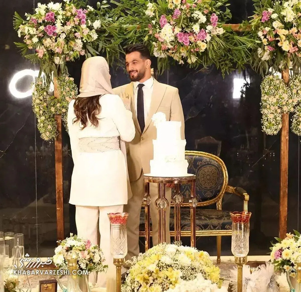 عکس حسن یزدانی با لباس شخصی