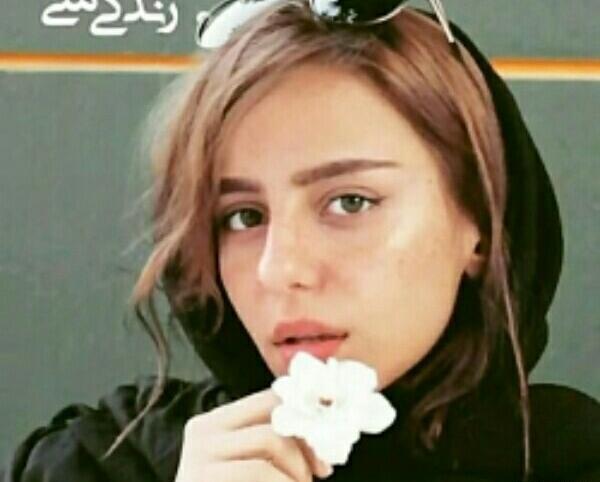 عکس محسن ابراهیم زاده و خواهرش