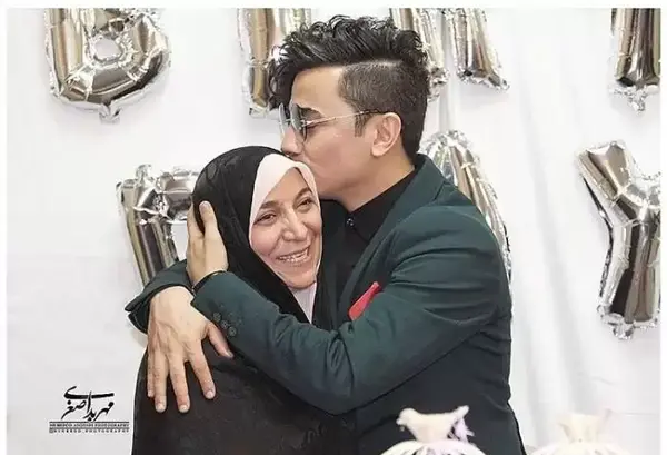 عکس محسن ابراهیم زاده و خواهرش