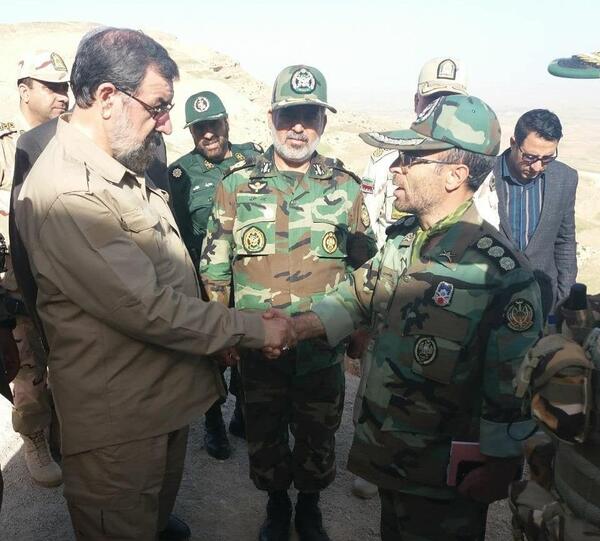 عکس محسن رضایی با لباس نظامی