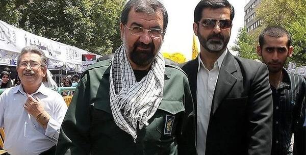 عکس محسن رضایی در جبهه
