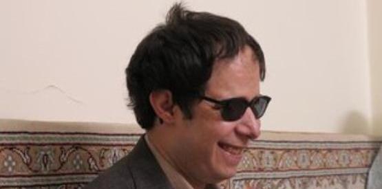 عکس بازیگر نابینا محسن رمضانی