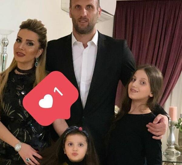 عکس خانوادگی محسن بنگر