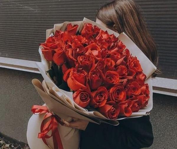 عکس فیک گل خواستگاری