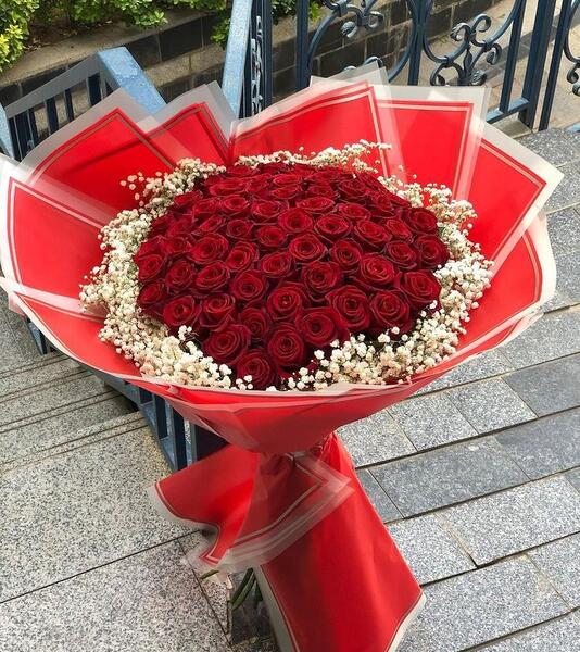 عکس فیک گل خواستگاری