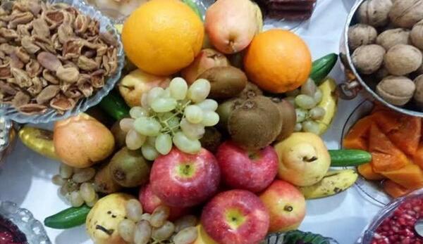 عکس فیک سفره شب یلدا
