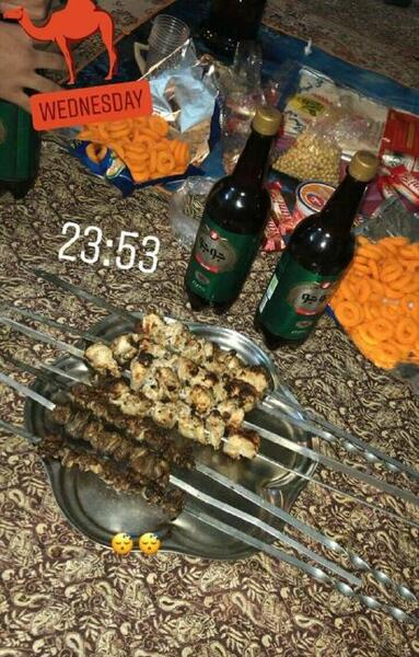 عکس فیک کباب در شب