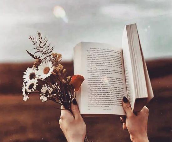 عکس فیک با لباس صورتی