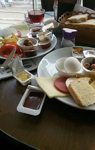 عکس فیک صبحانه برای استوری