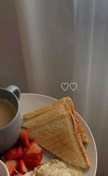 عکس فیک صبحانه در طبیعت