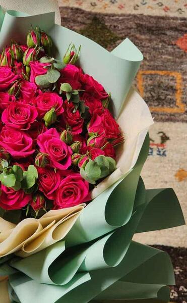 عکس فیک شاخه گل