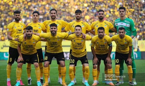 عکس بازیکنان سپاهان در مکه