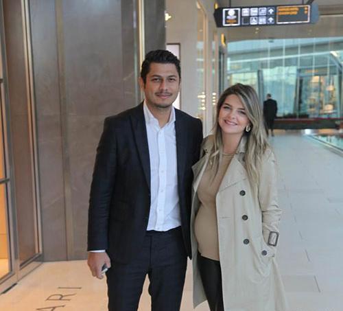 عکس همسر هالیت ارگنچ