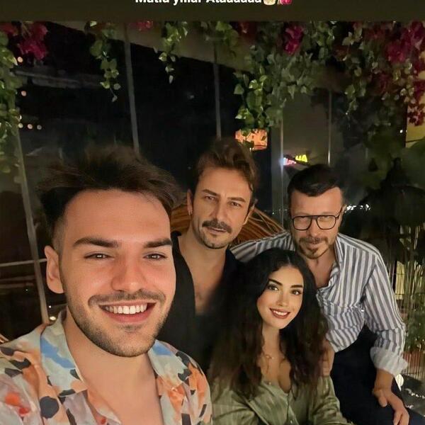 عکس همسر واقعی اوزگه یاگیز