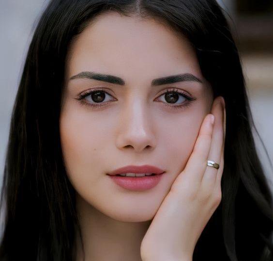 عکس های قبل از عمل اوزگه یاگیز