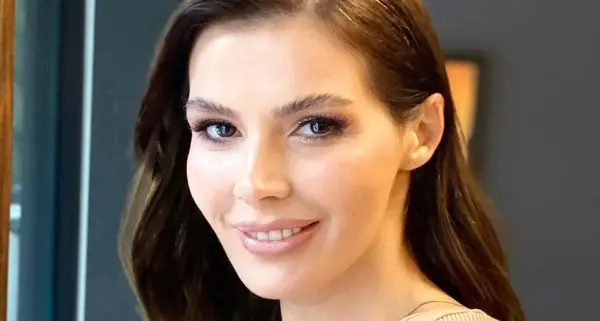 عکس های نسلیهان در فیلم خوبی