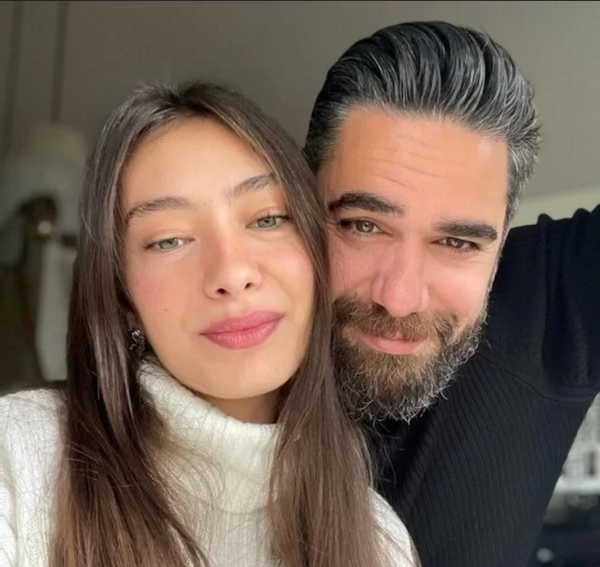 همسر واقعیش عکس های عروسی نسلیهان اتاگول و کادیر دوغلو