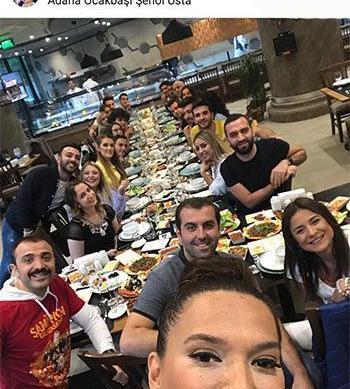 عکس دمت آکالین و همسرش