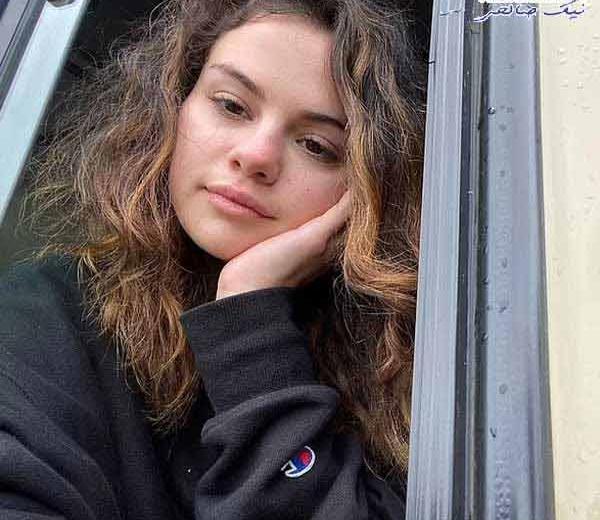 عکس های جدید سلنا گومز بدون ارایش