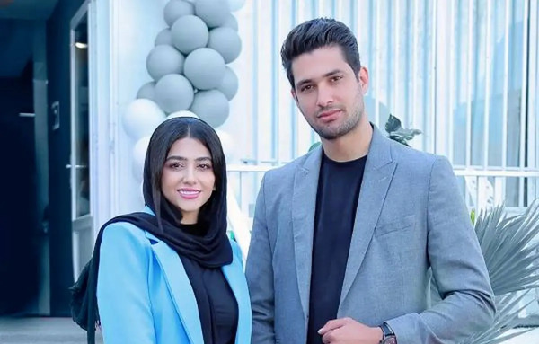 عکس سرنا امینی با شوهرش