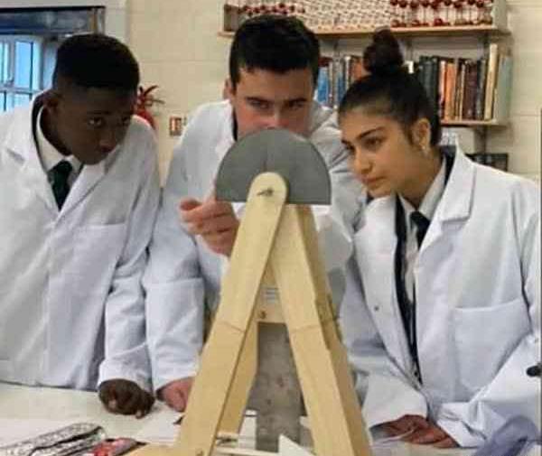 عکس مادر دنیز دایی