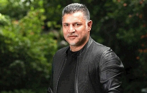 عکس دنیز دایی در دانشگاه